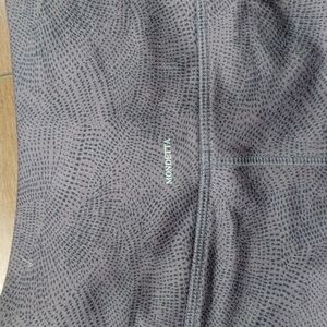 Mondetta Sport Capri leggings size Large